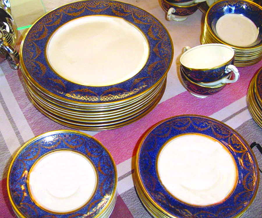 1136PU Dinner Plate by Myott Staffordshire-1