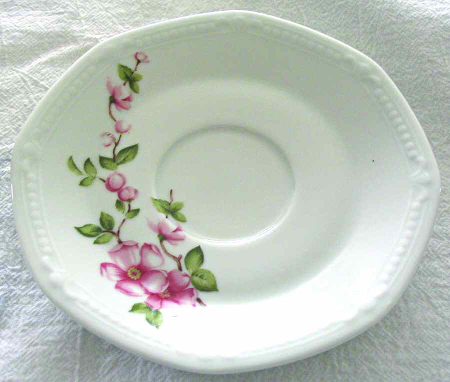 MIT171 Saucer by Mitterteich-1