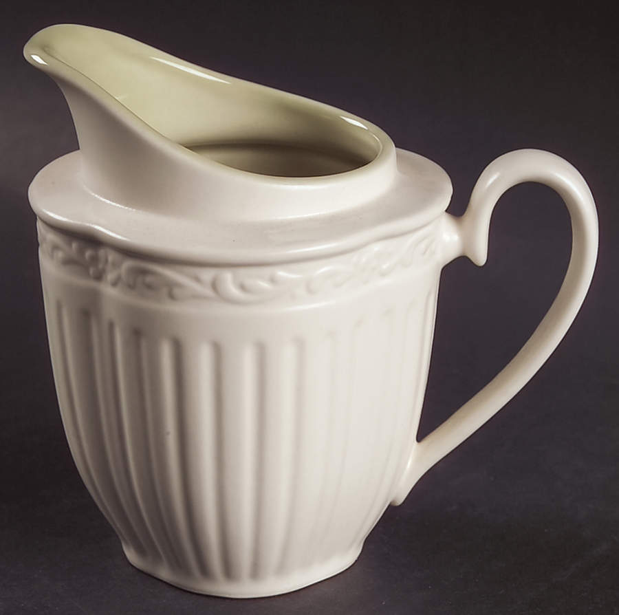Italian Sage (Light Green) Creamer by Mikasa-1