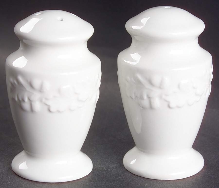 Acorn Salt & Pepper Set by Martha Stewart-1