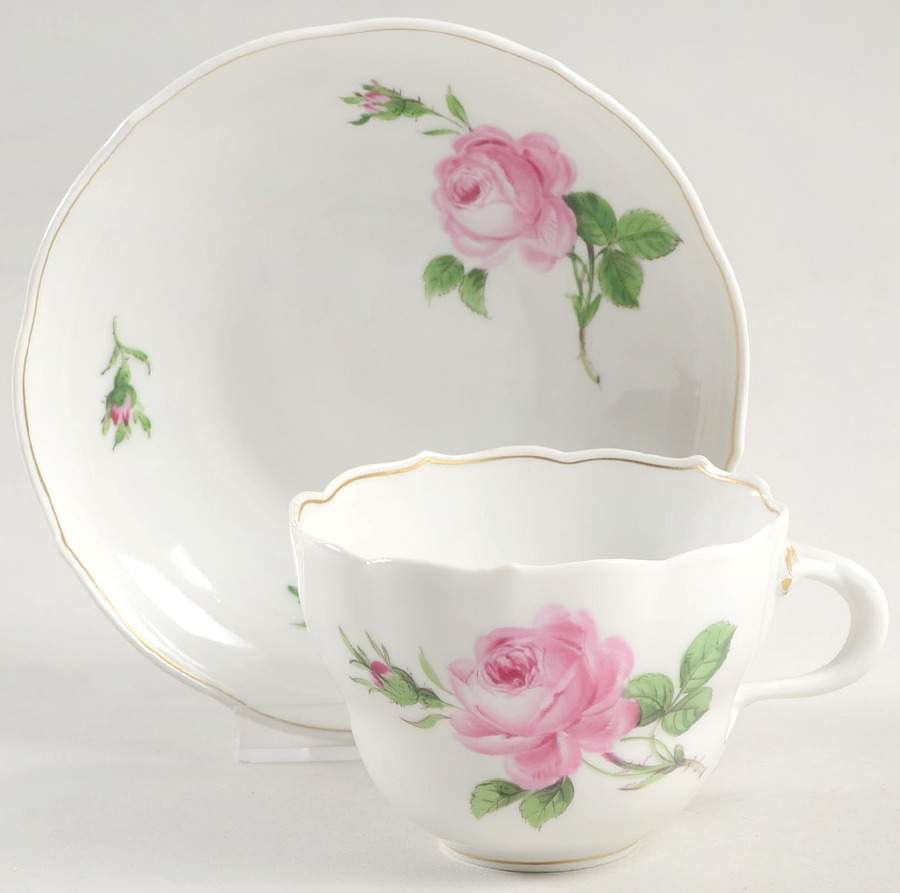 MSS111 Flat Cup & Saucer Set by Meissen (Germany)-1