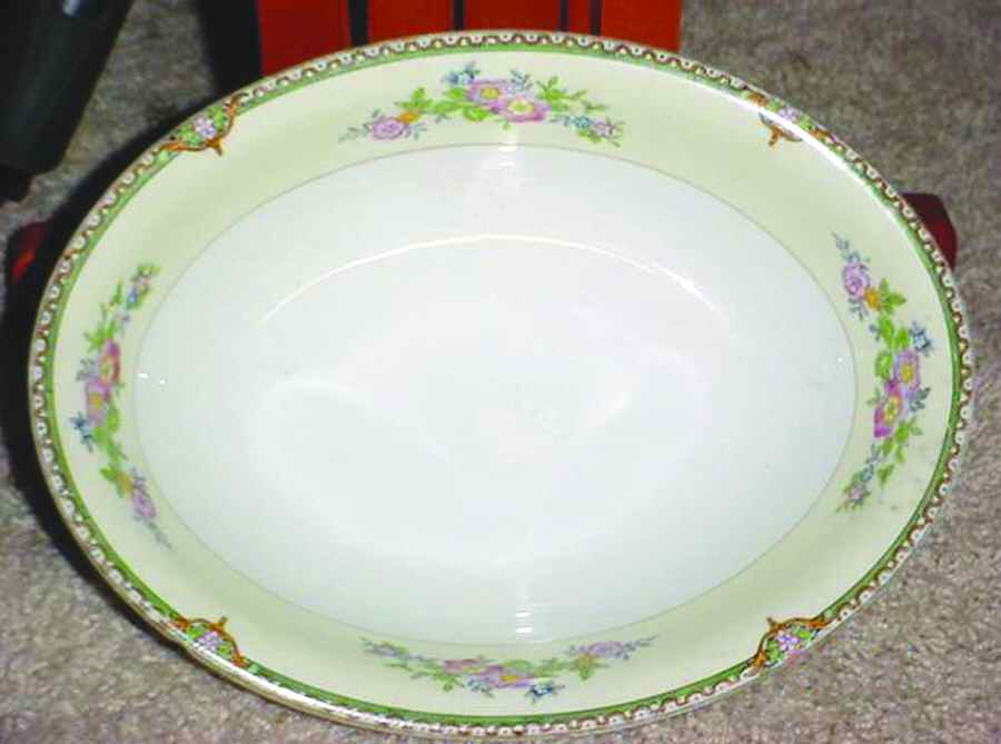 MEI945 10" Oval Vegetable Bowl by Meito-1