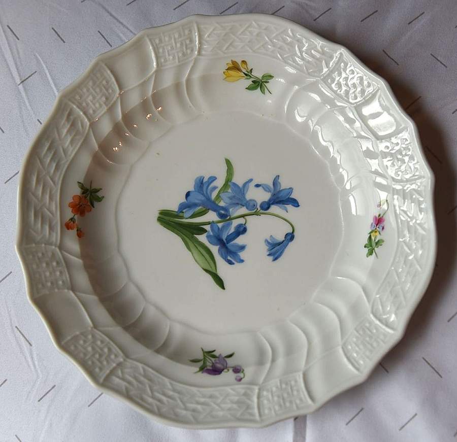 MSS112 Salad Plate by Meissen (Germany)-1