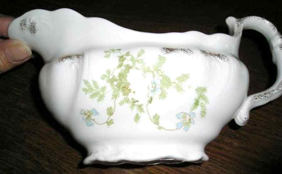 MEK191 Gravy Boat by J & G Meakin-1