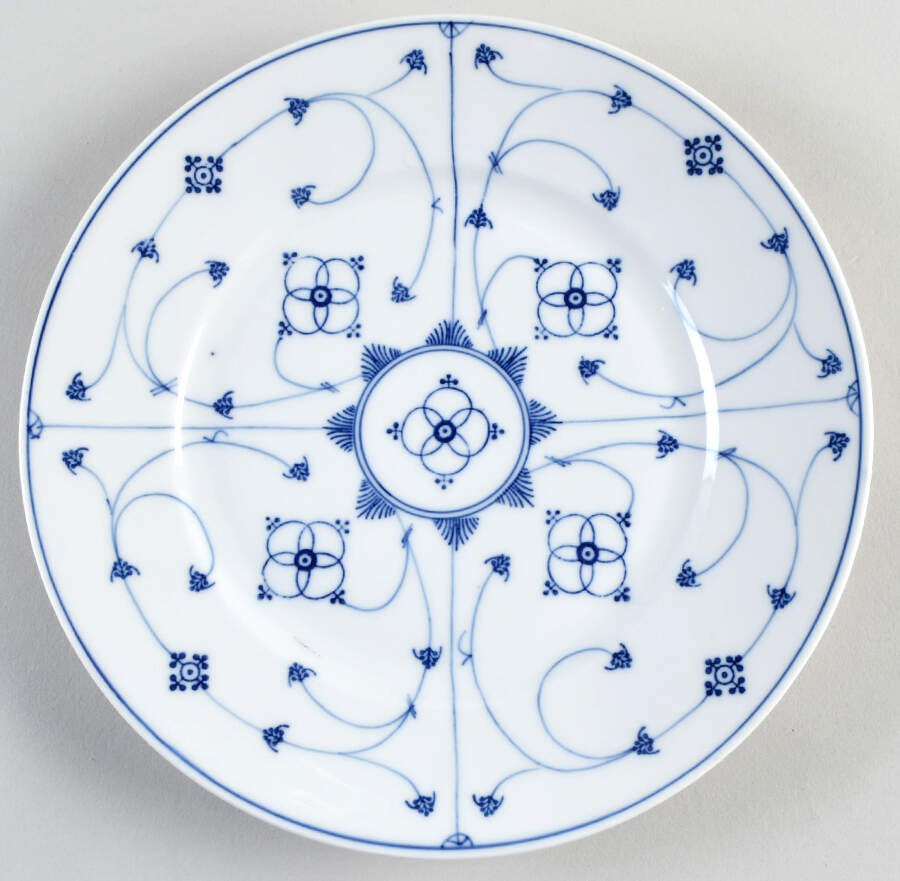 MOS13 Dinner Plate by Moschendorf-1