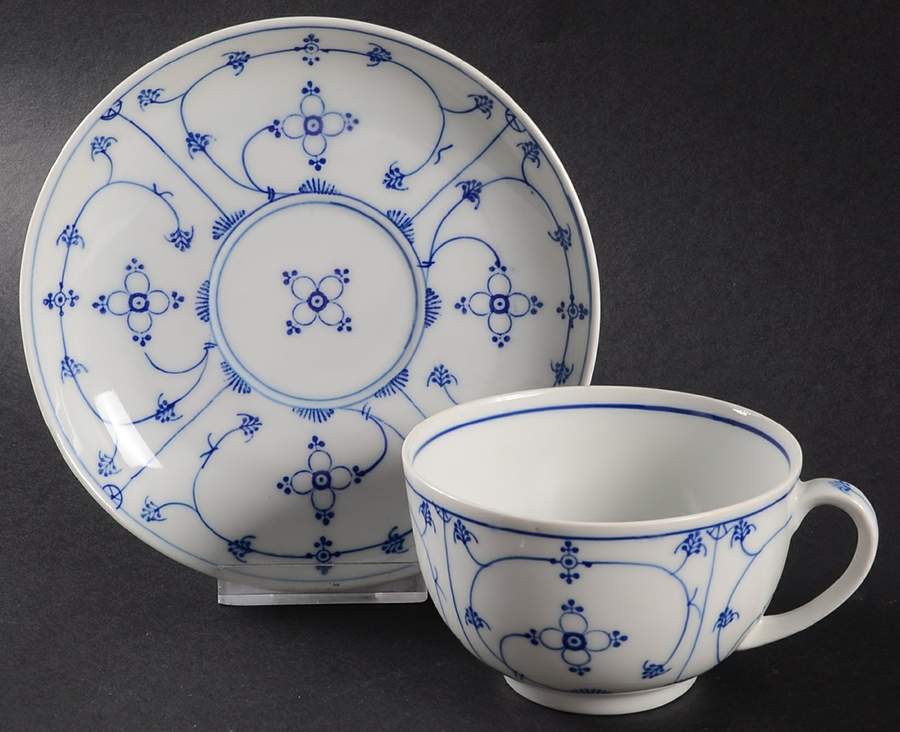 MOS13 Footed Cup & Saucer Set by Moschendorf-1