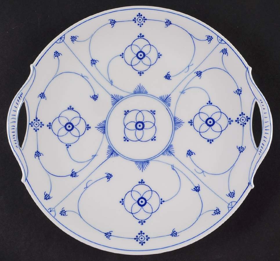 MOS13 Handled Cake Plate by Moschendorf-1