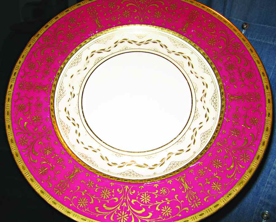 H4021 Dinner Plate by Minton-1