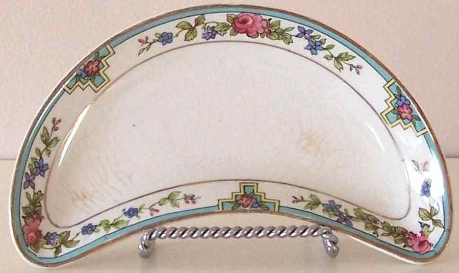 MEK197 Bone Dish by J & G Meakin-1