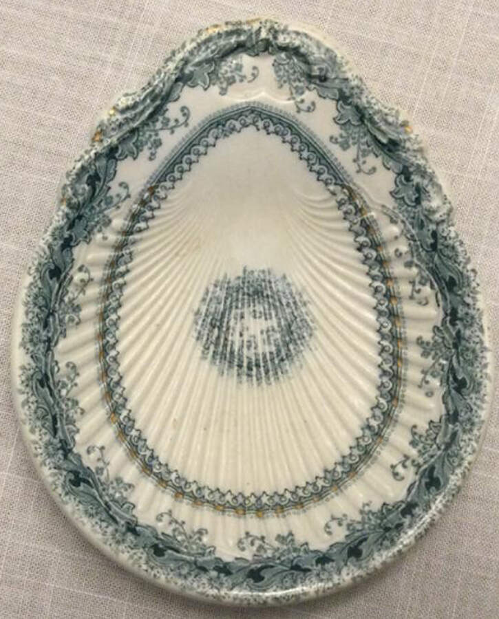 Chaplet Blue Green (Scalloped) Shell Shaped Dish by J & G Meakin-1