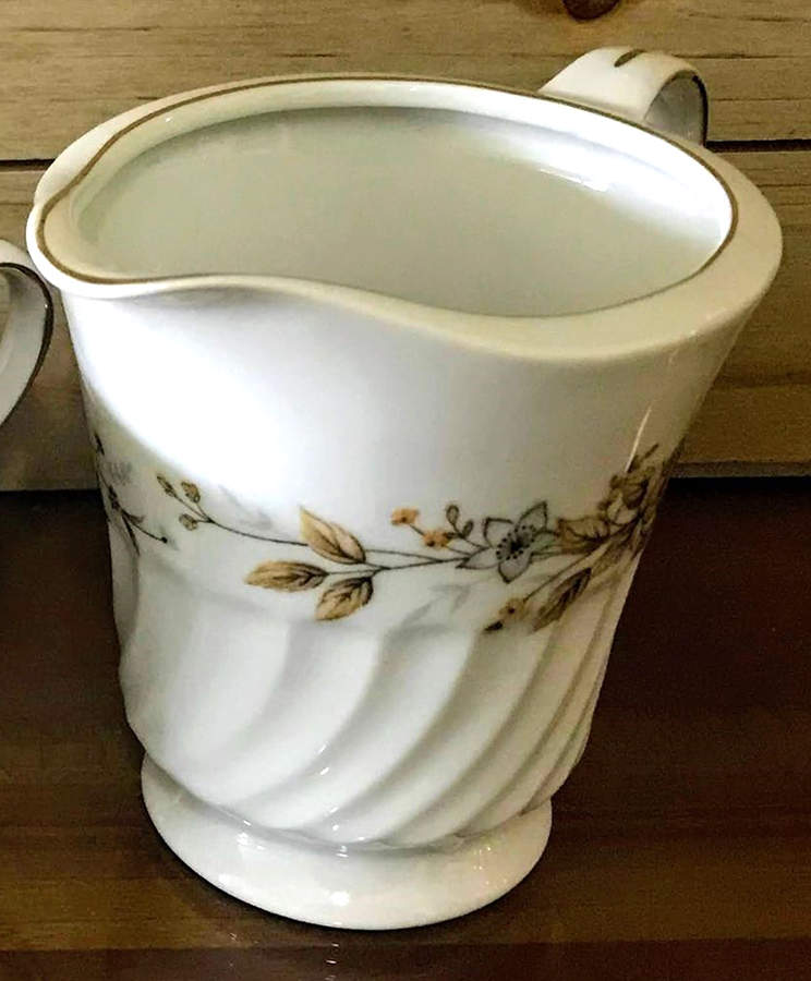 LUCINDA Creamer by M Japan-1
