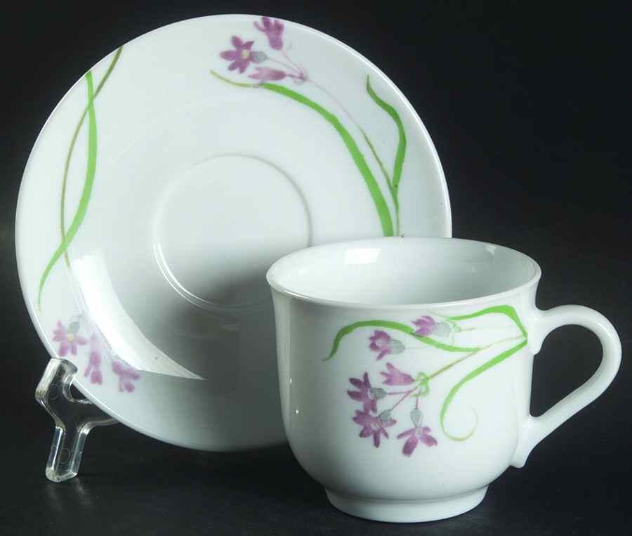 MTW5 Flat Cup & Saucer Set by Martha Stewart-1