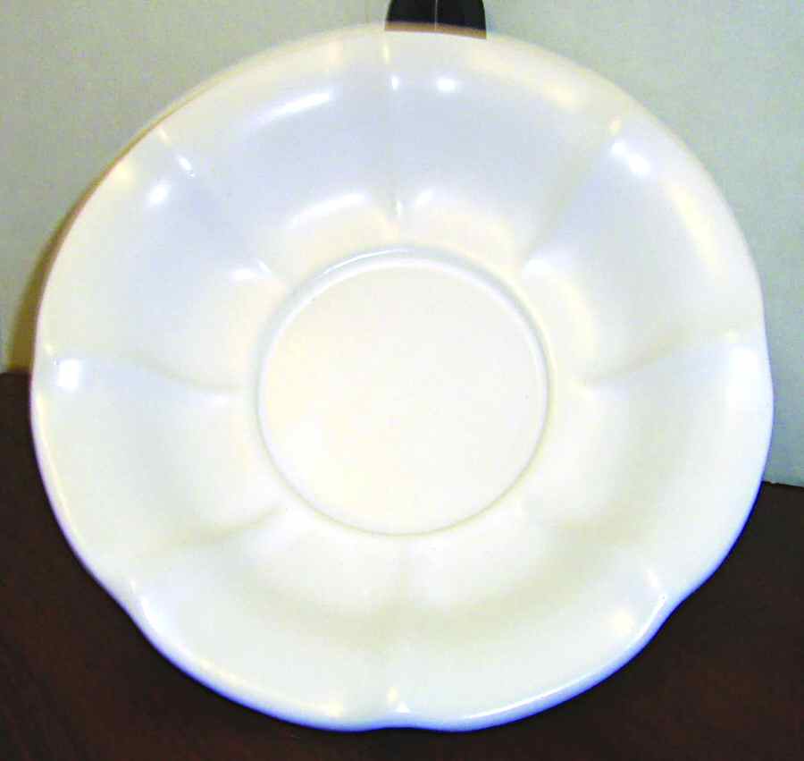 MCC10 Saucer by Nelson McCoy-1