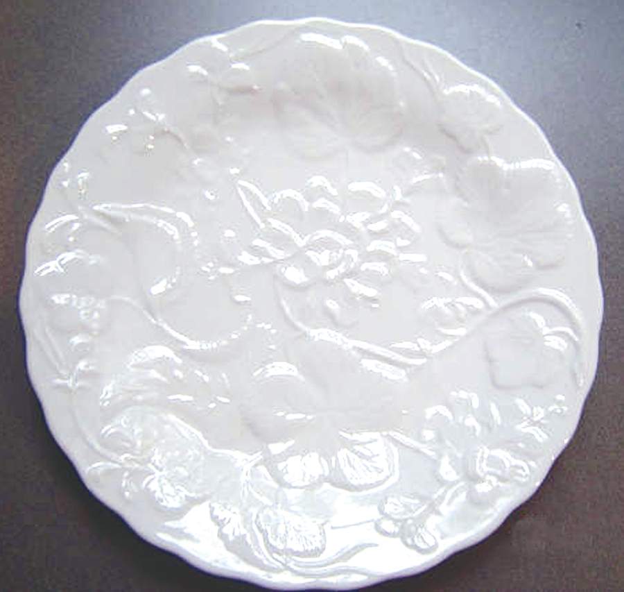 MIK26 Dinner Plate by Mikasa-1