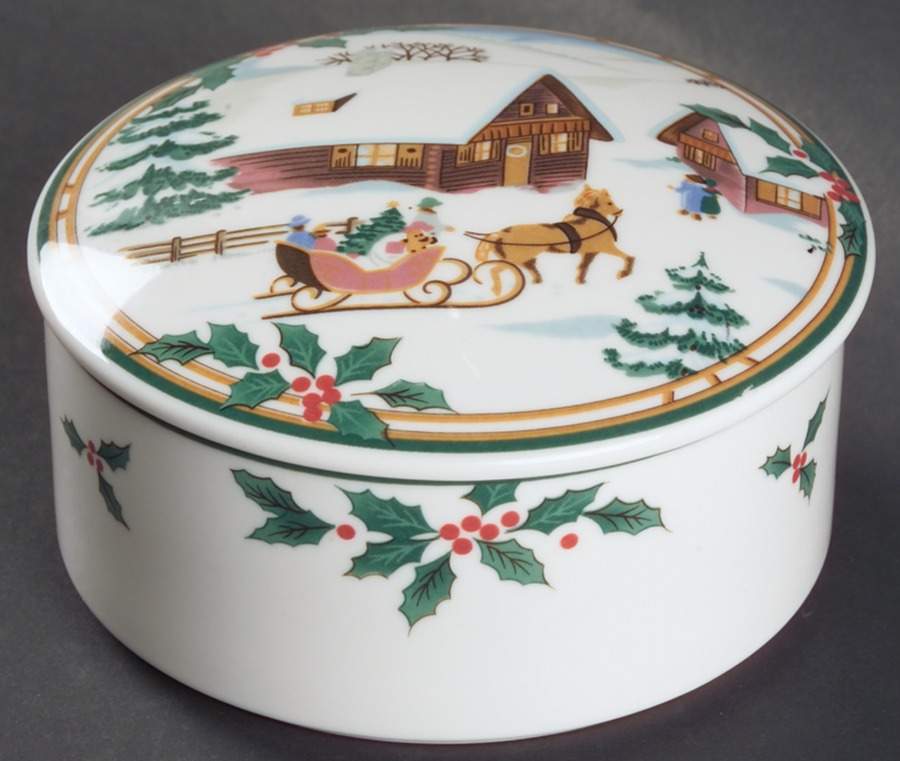 Christmas Magic Candy Box & Lid by Mikasa-1