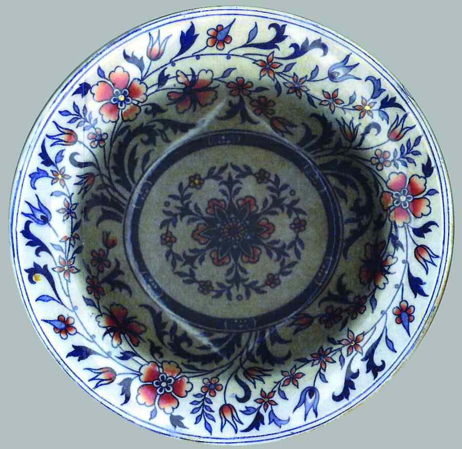 Eagle Japan Rust Dinner Plate by Minton-1