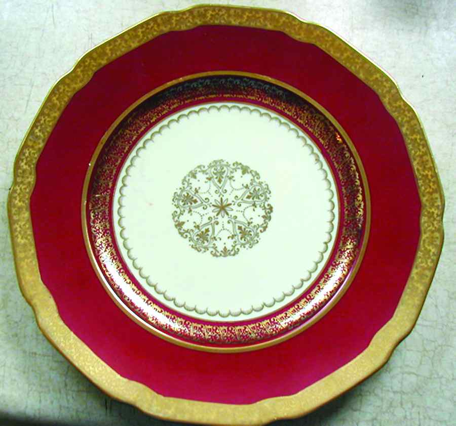 Royal Service Dinner Plate by Meito-1