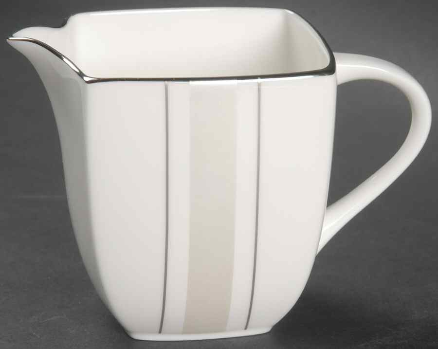 Platinum Matrix Creamer by Mikasa-1