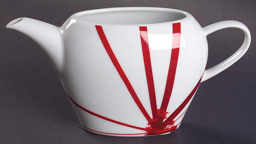 Pure Red Creamer by Mikasa-1