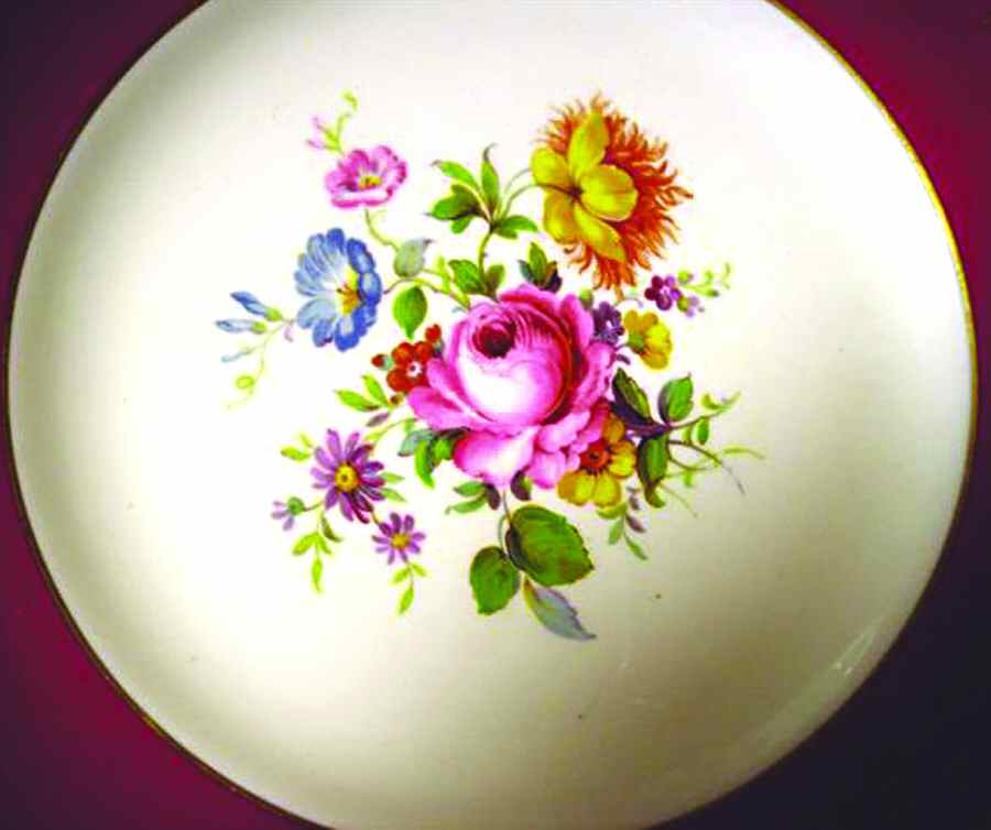 H4616 Dinner Plate by Minton-1