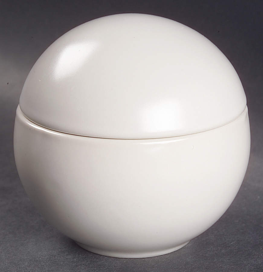 Global Cuisine Creme Sugar Bowl & Lid by Mikasa-1
