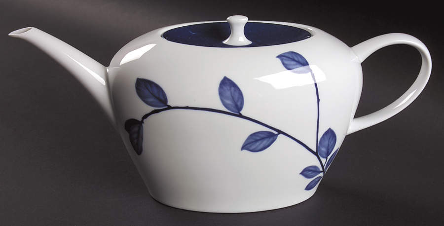 True Blue Teapot & Lid by Mikasa-1