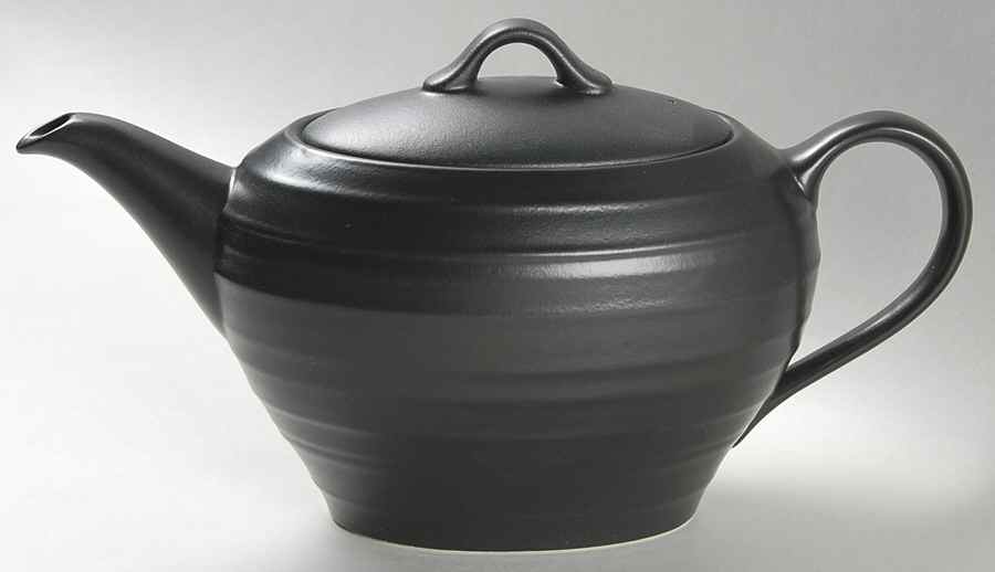 Swirl Black Teapot & Lid by Mikasa-1