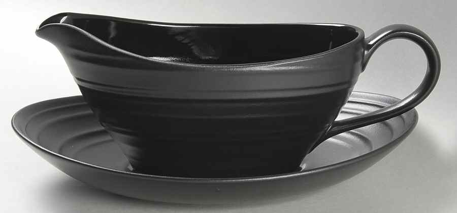 Swirl Black Gravy Boat & Underplate by Mikasa-1
