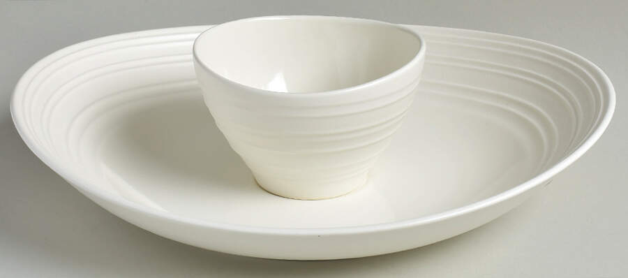 Swirl White Chip/Dip Set (2 Piece) by Mikasa-1