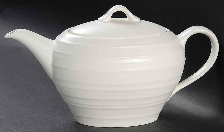 Swirl White Teapot & Lid by Mikasa-1