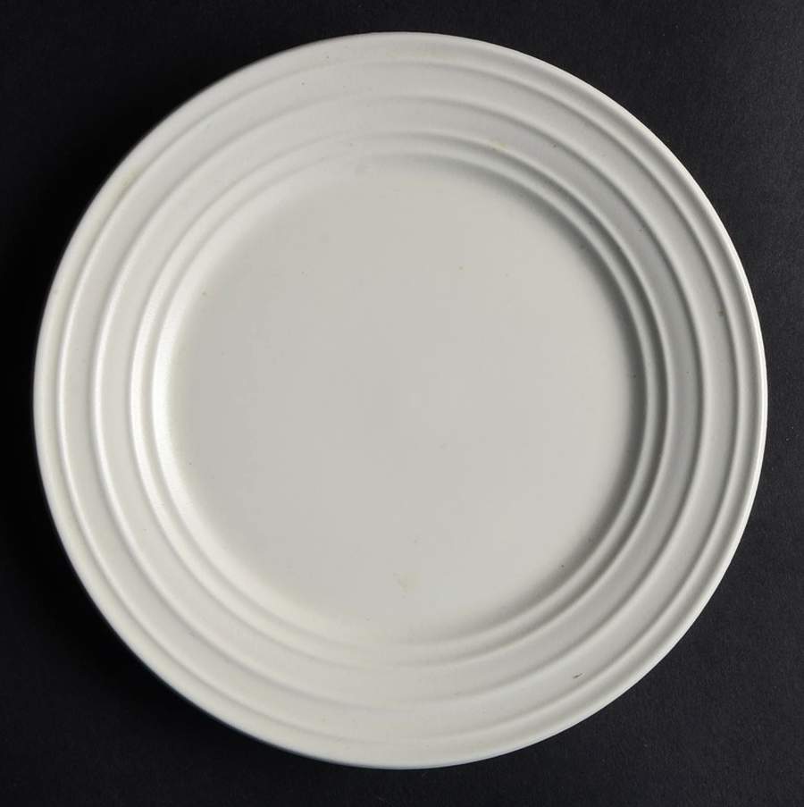 Swirl White Appetizer Plate by Mikasa-1