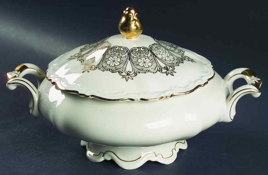 MIT199 Round Covered Vegetable by Mitterteich-1