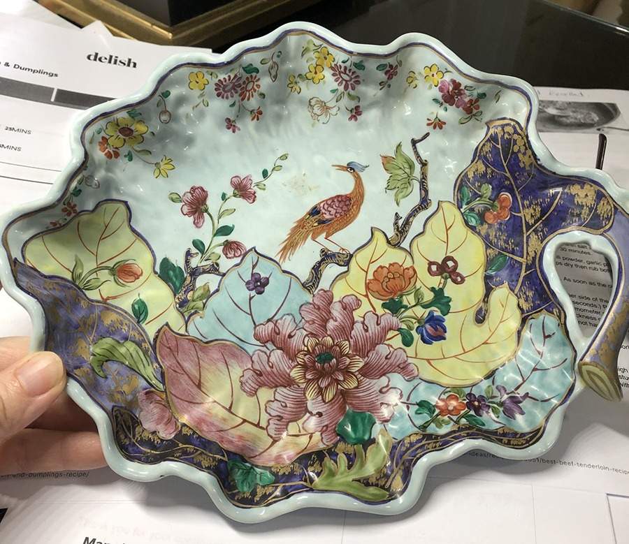 Tobacco Leaf 9" Leaf Dish by Mottahedeh-1