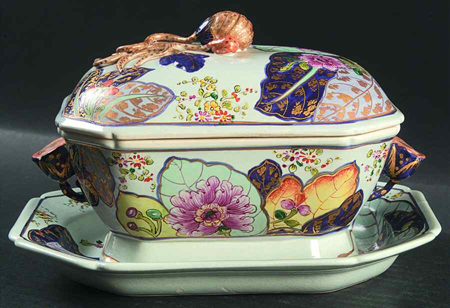 Tobacco Leaf Sauce Boat & Lid & Underplate by Mottahedeh-1
