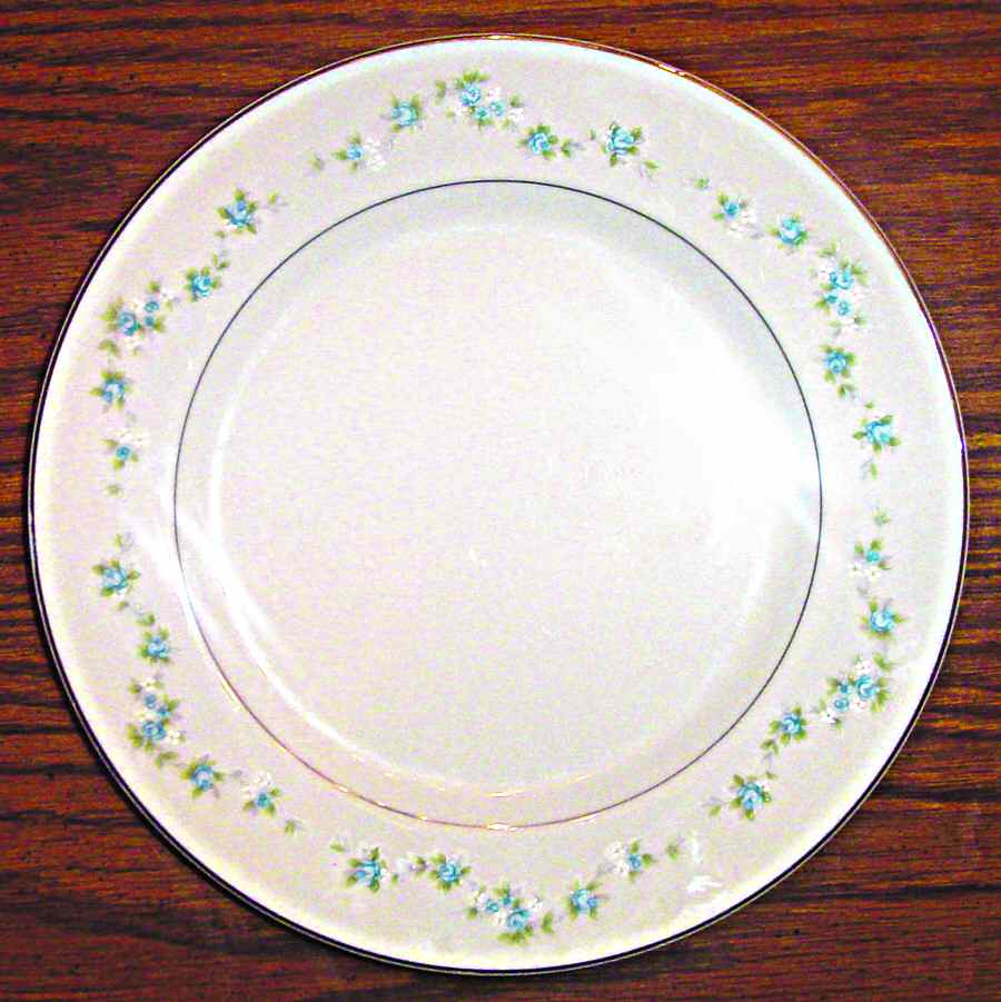 Renee Dinner Plate by Mikasa-1
