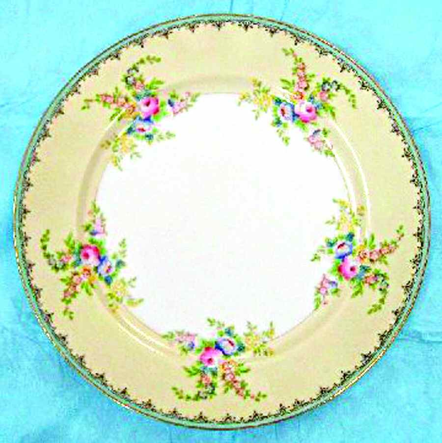MEI986 Dinner Plate by Meito-1
