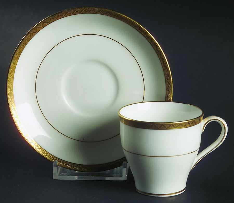 H1788 Flat Demitasse Cup & Saucer Set by Minton-1