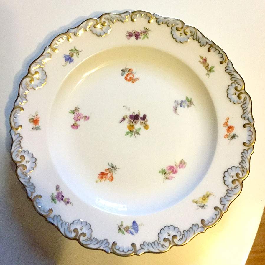 MSS131 Dessert/Pie Plate by Meissen (Germany)-1