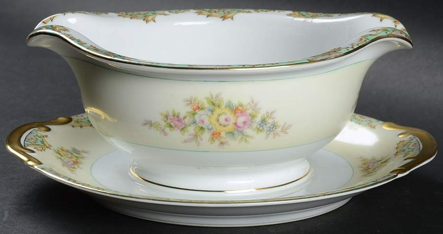 MEI989 Gravy Boat with Attached Underplate by Meito-1