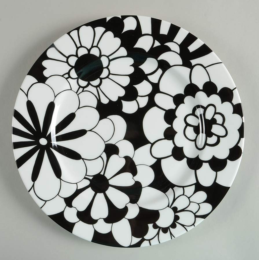 Bianco Nero 12" Chop Plate (Round Platter) by Missoni Home-1