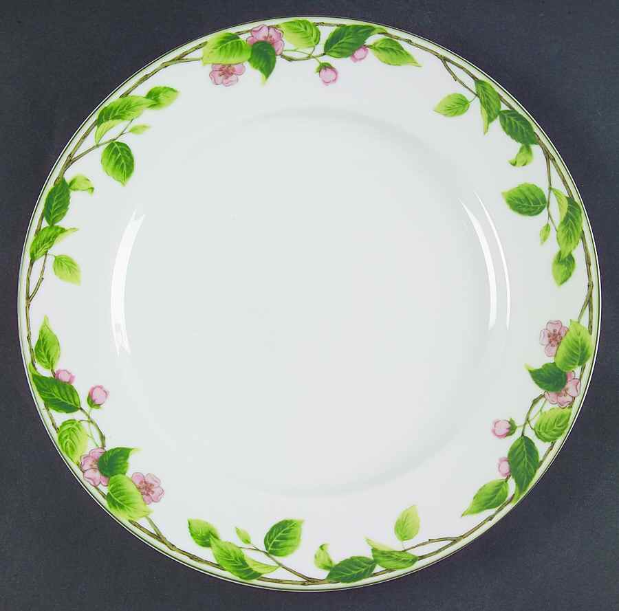 Castle Vine Dinner Plate by Mikasa-1
