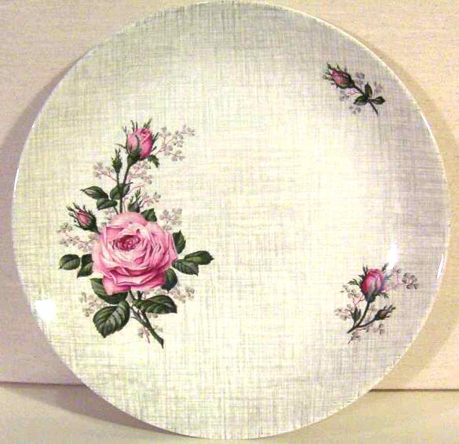 Rose of Sharon Dinner Plate by J & G Meakin-1