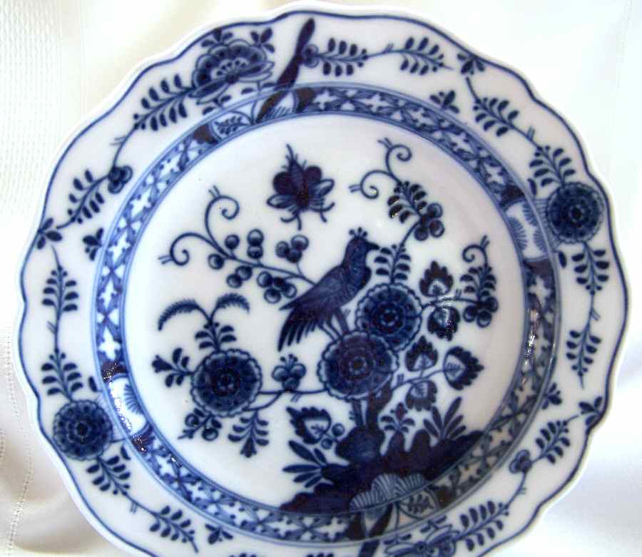 821101 Dinner Plate by Meissen (Germany)-1
