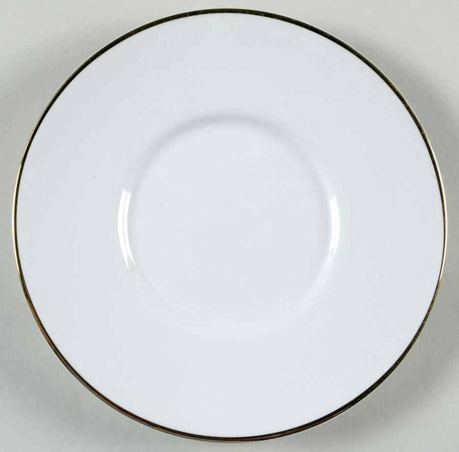Golden Wreath Saucer by Martha Stewart-1