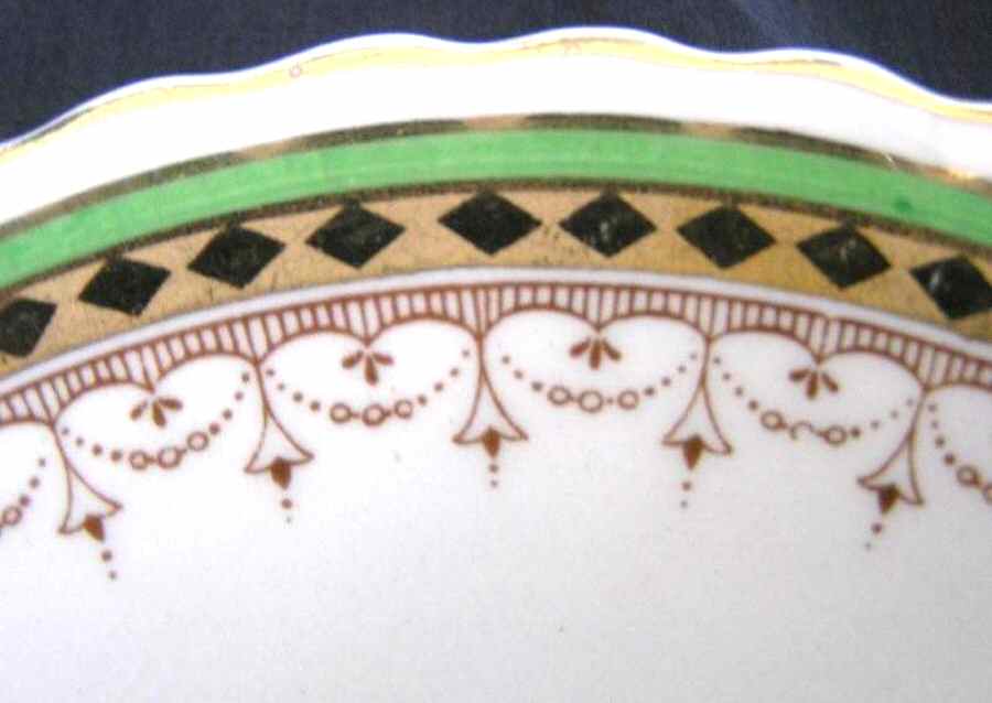 Boudoir Saucer by J & G Meakin-1