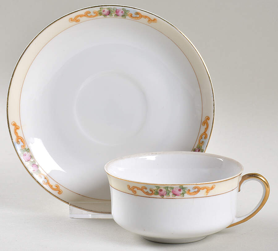 MEI1009 Flat Cup & Saucer Set by Meito-1