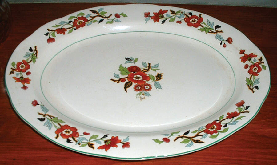 Vendome 16" Oval Serving Platter by John Maddock & Sons-1