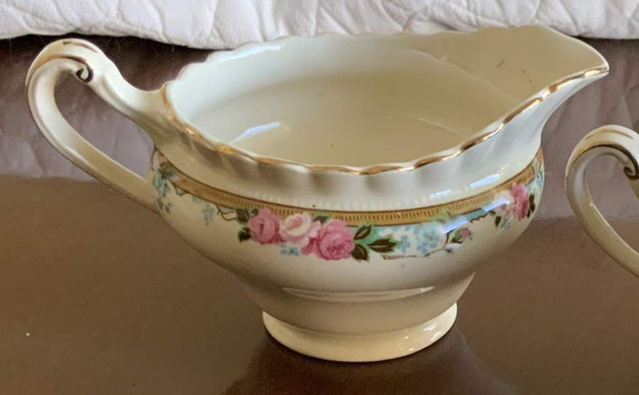 Arlington Creamer by J & G Meakin-1