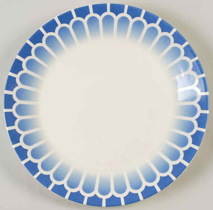 Lorraine Stencil Dinner Plate by Martha Stewart-1