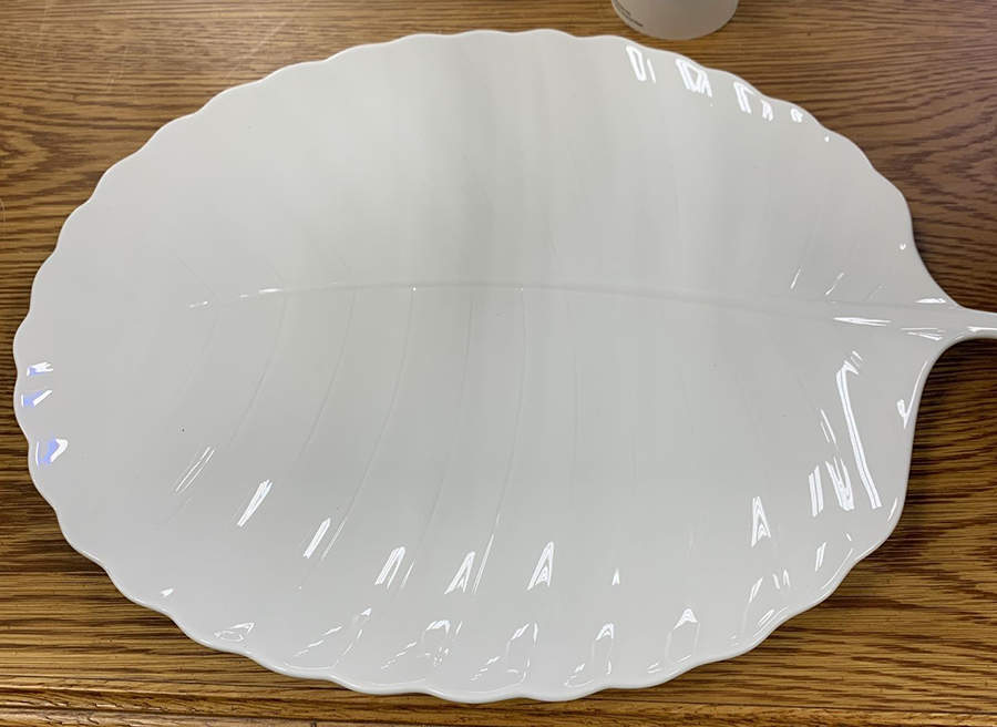 Whiteware (Serveware) 12" Leaf Shape Platter by Martha Stewart-1